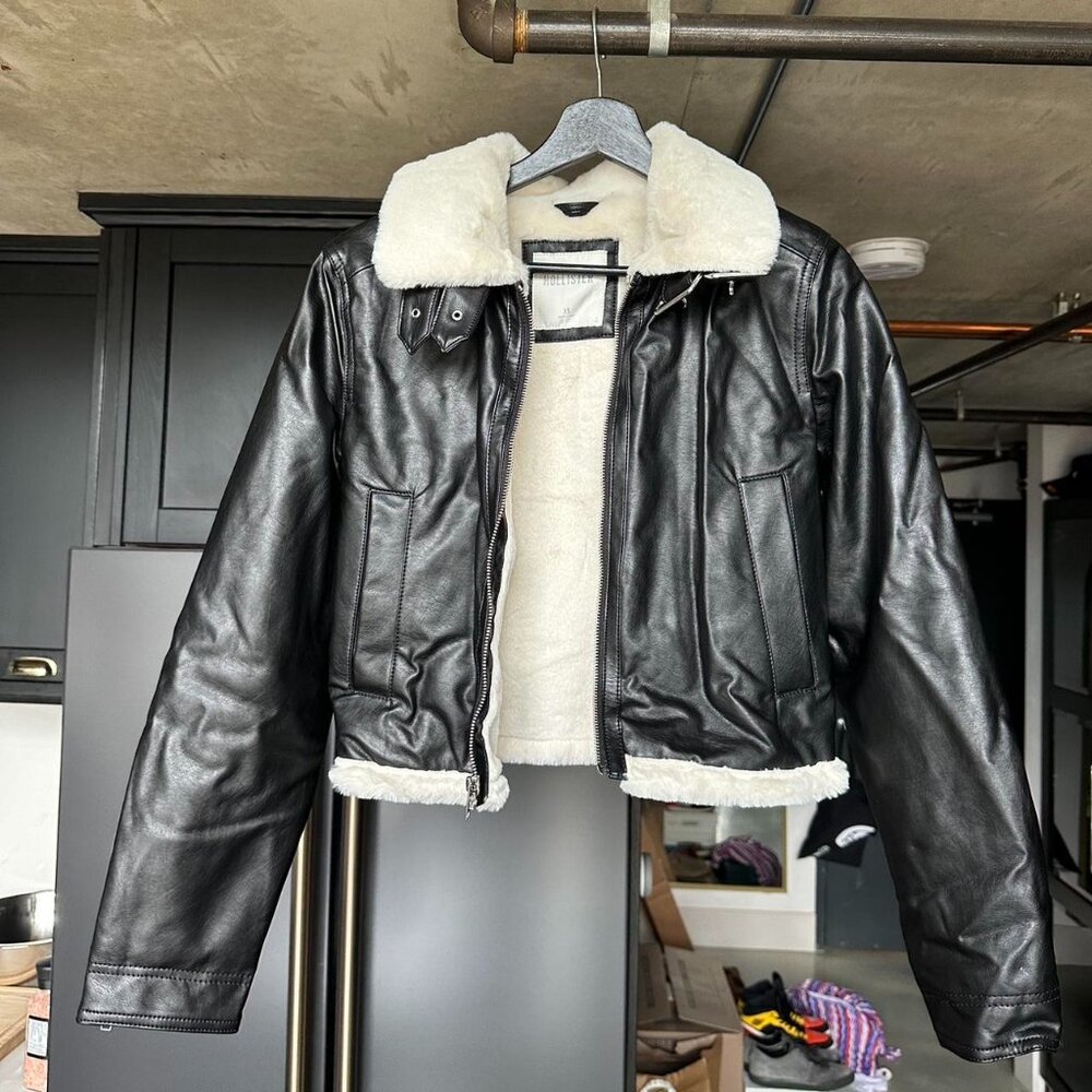 Hollister Co. Women's Black Jacket